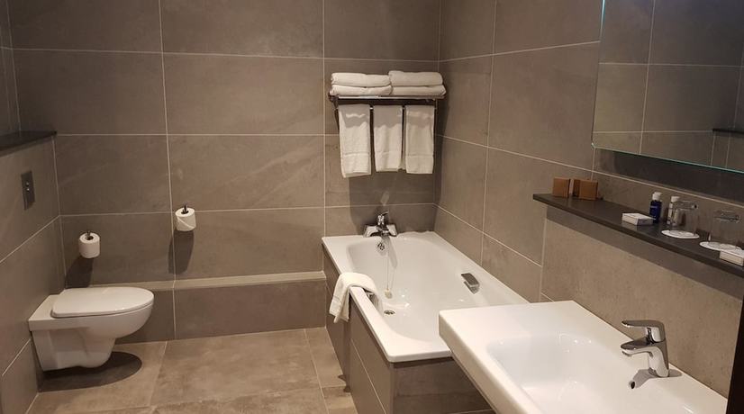 Imagen de la habitación del Hotel Amber Springs And Health Spa. Foto 7