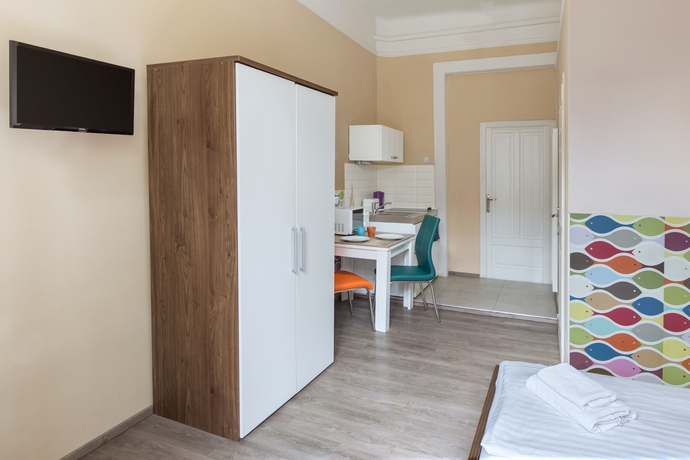 Imagen de la habitación del Hotel Amber Terrace Studio. Foto 5