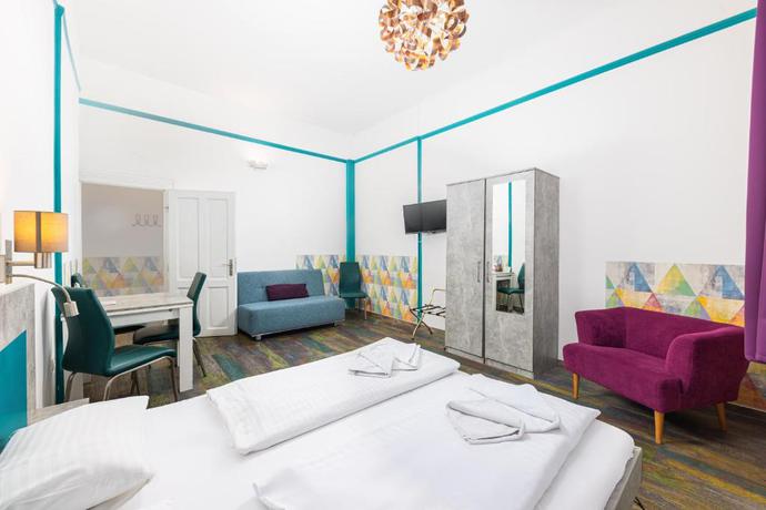 Imagen de la habitación del Hotel Amber Terrace Studio. Foto 6