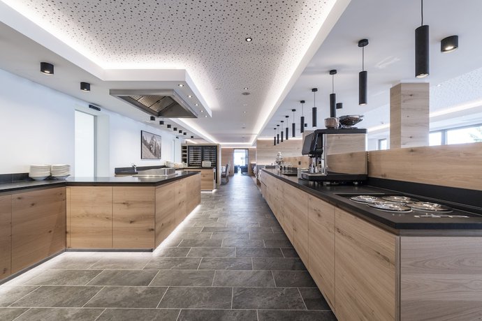 Imagen del bar/restaurante del Hotel Ambet. Foto 8