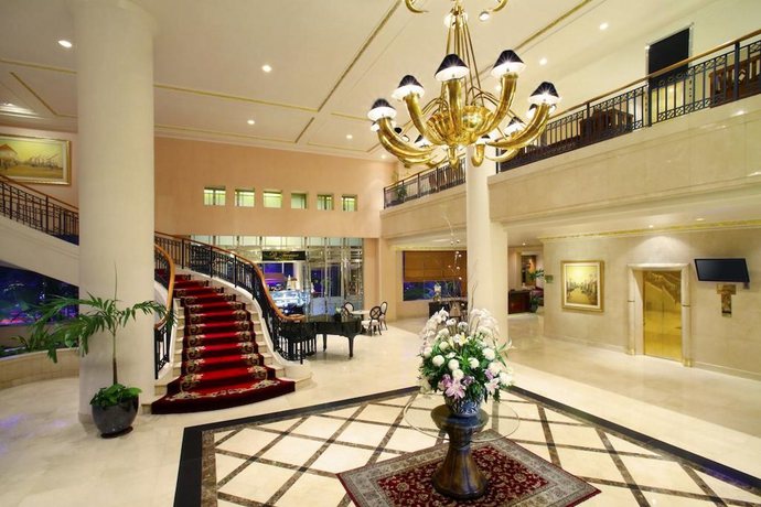 Imagen de los interiores del Hotel Ambhara. Foto 10