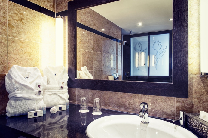 Imagen de la habitación del Hotel Ambiance Rivoli. Foto 7