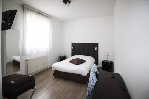 Imagen de la habitación del Hotel Ambiance, VILLEFRANCHE-SUR-SAONE. Foto 8