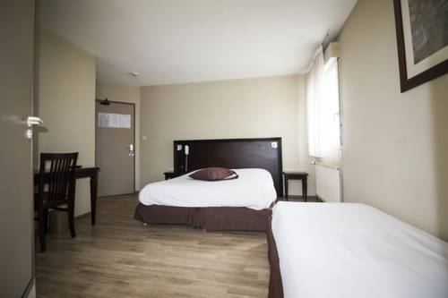 Imagen general del Hotel Ambiance, VILLEFRANCHE-SUR-SAONE. Foto 2