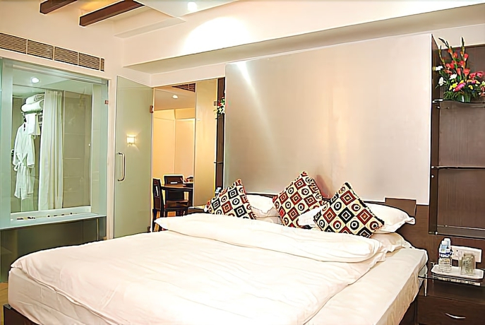 Imagen de la habitación del Hotel Ambica Empire. Foto 3