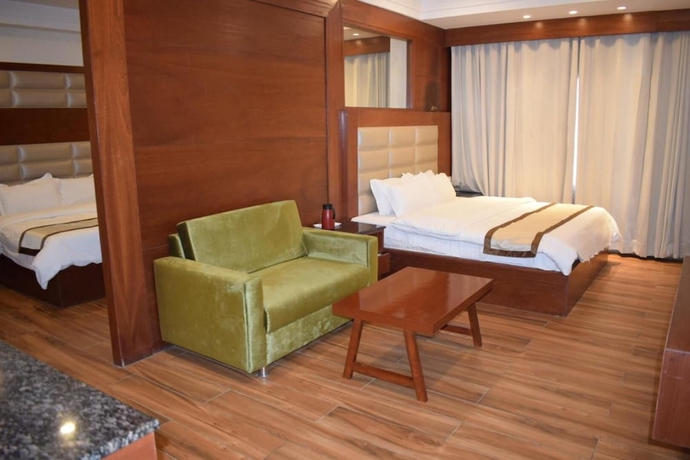 Imagen de la habitación del Hotel Ambica Katra. Foto 15