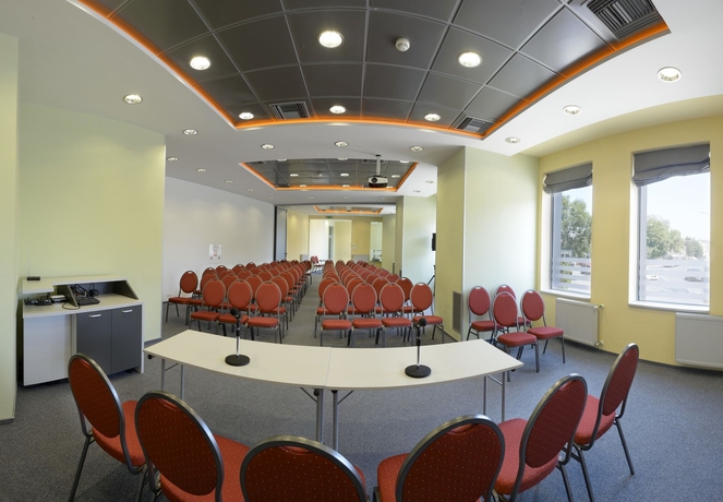 Imagen de los interiores del Hotel Ambient, Brasov. Foto 15