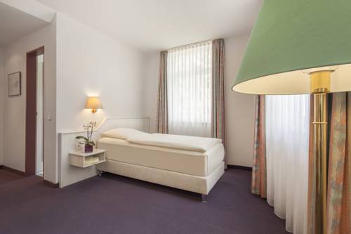 Imagen de la habitación del Hotel Ambiente, B&uuml;ckeburg. Foto 6