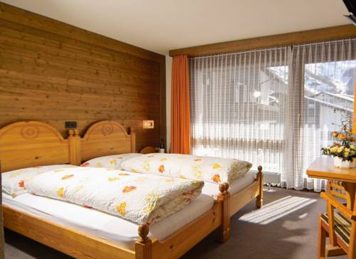 Imagen de la habitación del Hotel Ambiente Guesthouse. Foto 12