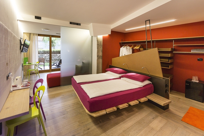 Imagen de la habitación del Hotel Ambienthotel Primaluna. Foto 14