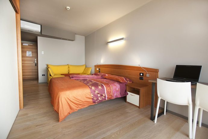 Imagen de la habitación del Hotel Ambienthotel Spiaggia. Foto 11