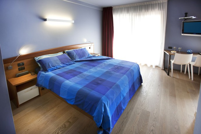 Imagen de la habitación del Hotel Ambienthotel Spiaggia. Foto 12