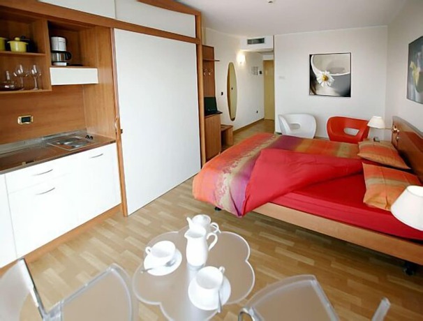 Imagen de la habitación del Hotel Ambienthotel Spiaggia. Foto 13