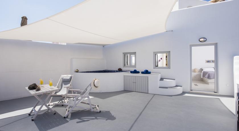 Imagen general del Hotel Ambition Suites. Foto 2