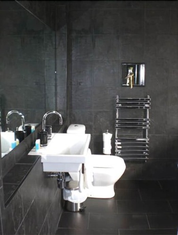 Imagen de la habitación del Hotel Amblehurst. Foto 5