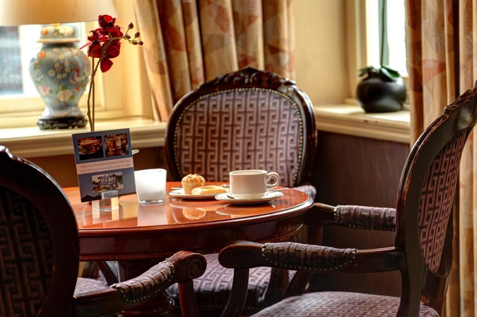 Imagen del bar/restaurante del Hotel Ambleside Salutation Hotel, World Hotel Distinctive. Foto 5