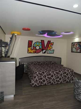 Imagen de la habitación del Hotel Ambos Mundos, Ciudad de M&eacute;xico. Foto 8