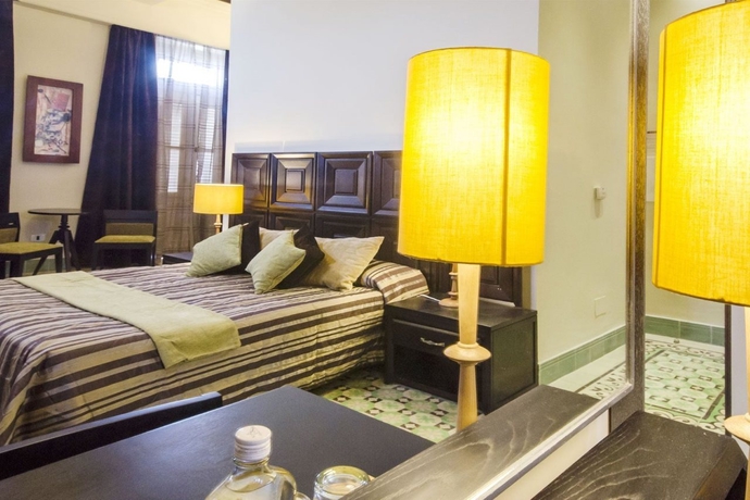 Imagen general del Hotel Ambos Mundos. Foto 5