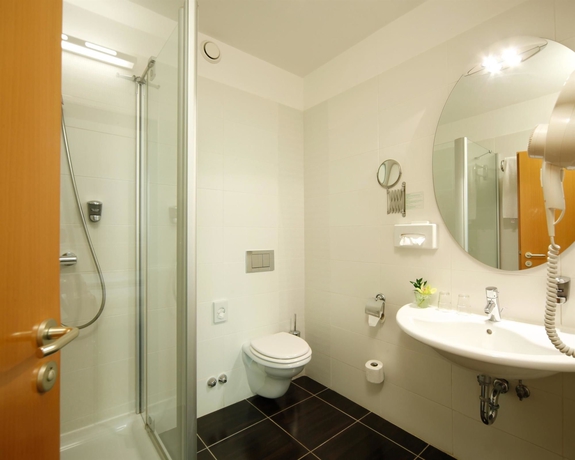 Imagen de la habitación del Hotel Ambra, Budapest. Foto 15