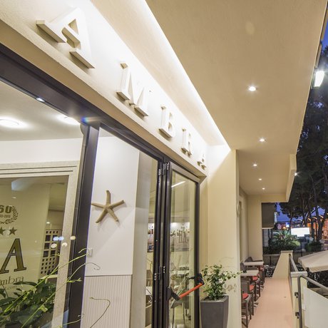 Imagen de los interiores del Hotel Ambra, Cattolica. Foto 20