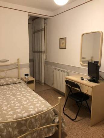 Imagen de la habitación del Hotel Ambra, Forte de Marmi. Foto 5