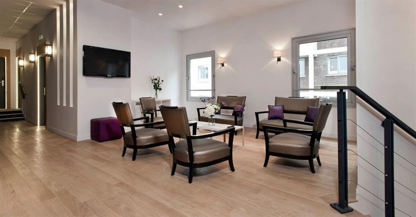 Imagen de los interiores del Hotel Ambre Hotel. Foto 9