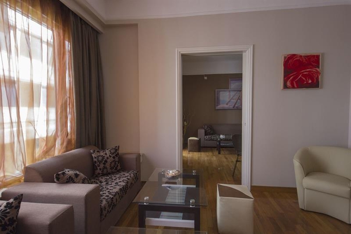 Imagen general del Hotel Ambrosia Suites and Aparts. Foto 14