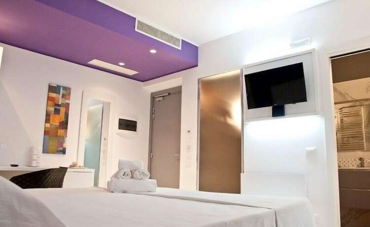 Imagen de la habitación del Hotel Ambruosi Village Resort and Spa. Foto 16