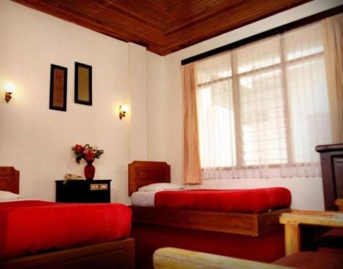 Imagen general del Hotel Ambun Suri. Foto 2