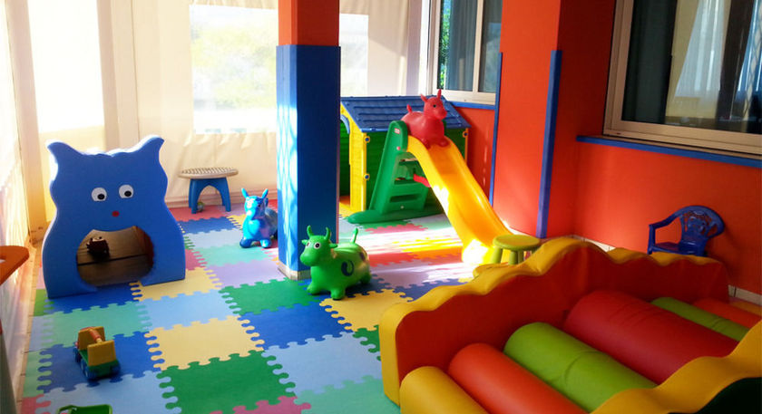 Imagen de los interiores del Hotel Amburgo. Foto 11