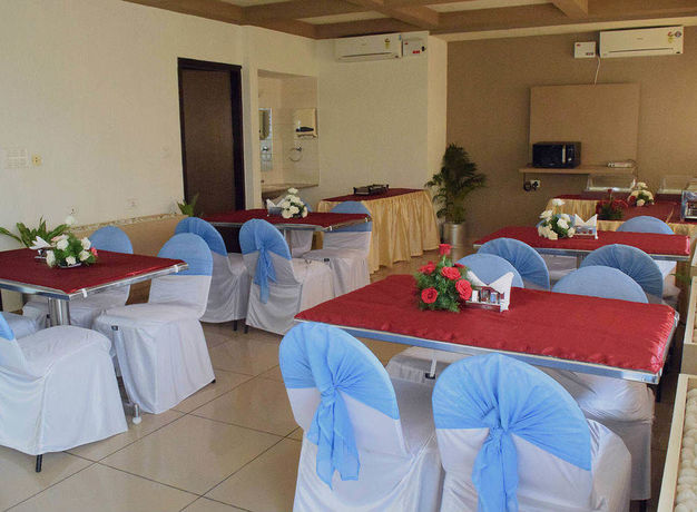 Imagen de los interiores del Hotel Amc Comforts At Brigade Homestead. Foto 12