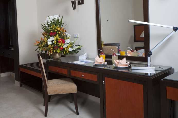 Imagen de la habitación del Hotel Amc Royal and Spa. Foto 8