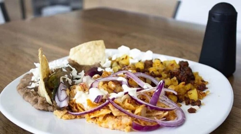 Imagen del bar/restaurante del Hotel Amd. Foto 4