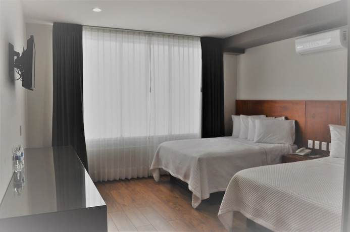 Imagen de la habitación del Hotel Amd. Foto 10