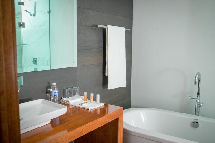 Imagen de la habitación del Hotel Amd. Foto 19