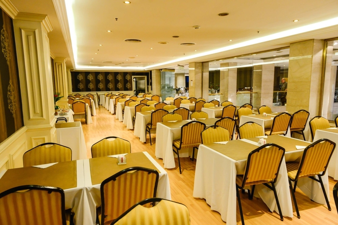 Imagen del bar/restaurante del Hotel Amérian Buenos Aires Park. Foto 2