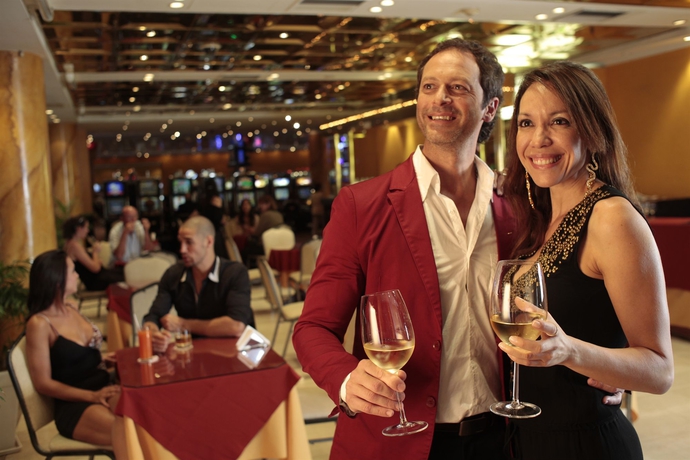 Imagen del bar/restaurante del Hotel Am&eacute;rian Casino Gala. Foto 3