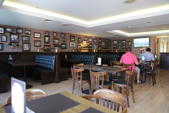 Imagen del bar/restaurante del Hotel Am&eacute;rian Catamarca Park. Foto 4