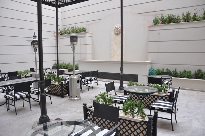 Imagen de los exteriores del Hotel Amérian Executive Córdoba. Foto 10