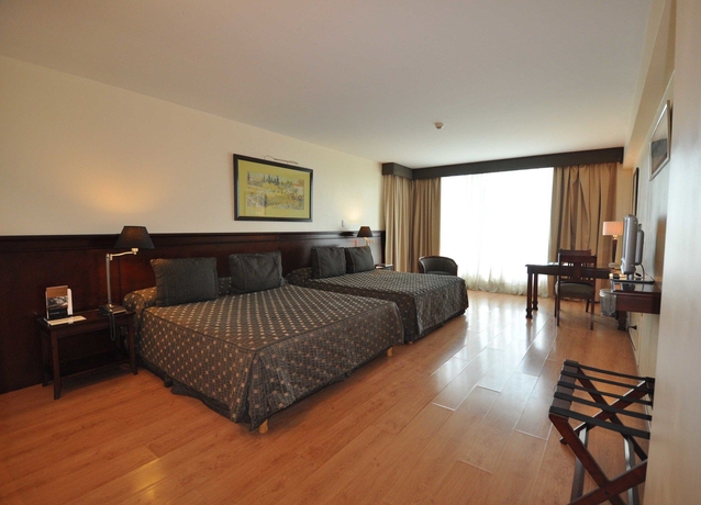 Imagen de la habitación del Hotel Am&eacute;rian Mendoza. Foto 5