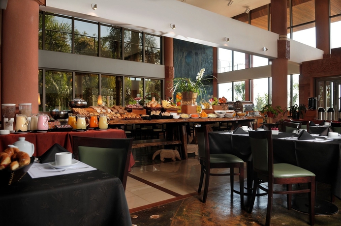 Imagen del bar/restaurante del Hotel Amérian Portal Del Iguazú. Foto 5