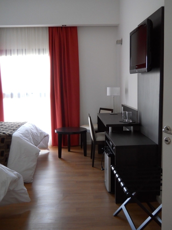 Imagen de la habitación del Hotel Am&eacute;rian Villa Maria Park. Foto 7