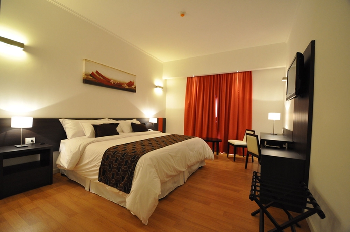 Imagen de la habitación del Hotel Am&eacute;rian Villa Maria Park. Foto 10