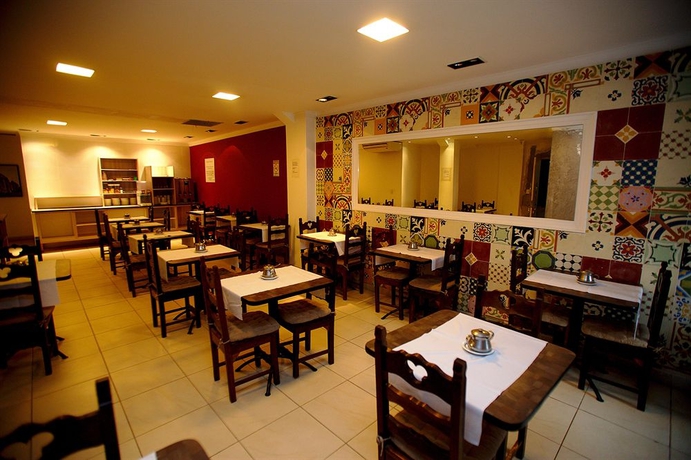 Imagen del bar/restaurante del Hotel América Do Sul. Foto 4