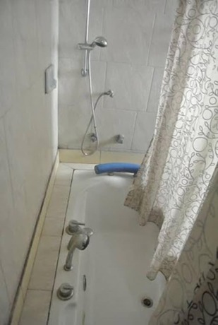 Imagen de la habitación del Hotel Am&eacute;rica, Praia (Isla Santiago). Foto 6