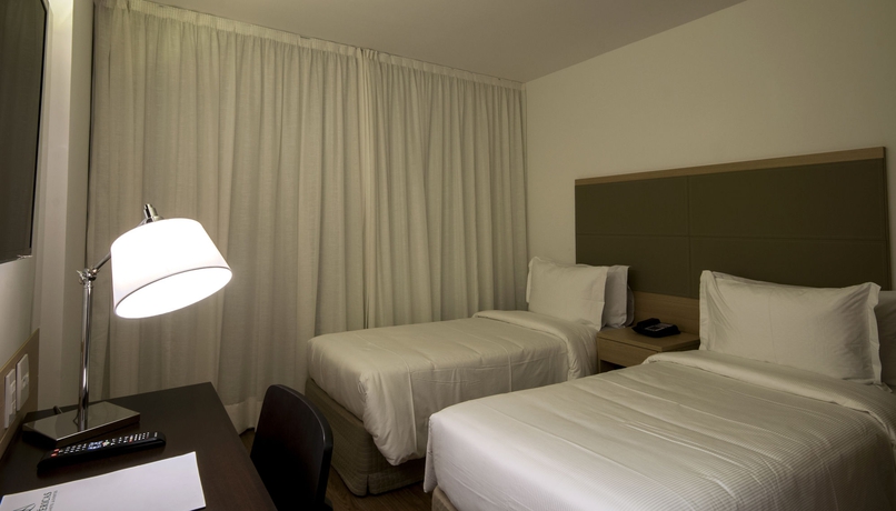 Imagen de la habitación del Hotel Américas Barra. Foto 6