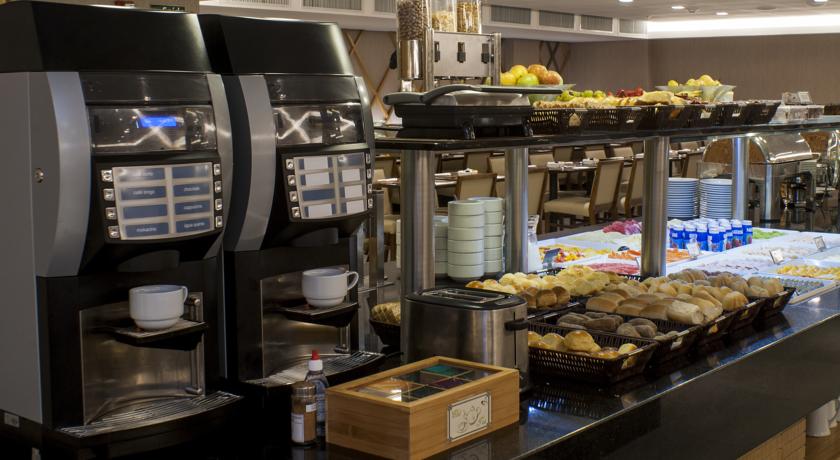 Imagen del bar/restaurante del Hotel Américas Copacabana. Foto 3