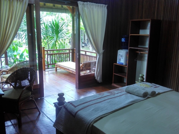 Imagen de la habitación del Hotel Amed Oasis. Foto 8