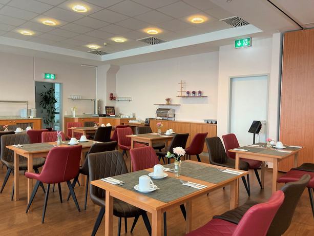 Imagen del bar/restaurante del Hotel Amedia Express Passau Trademark Collection By Wyndham. Foto 4