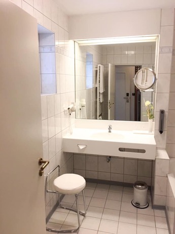 Imagen de la habitación del Hotel Amedia Weiden, Trademark Collection by Wyndham. Foto 10